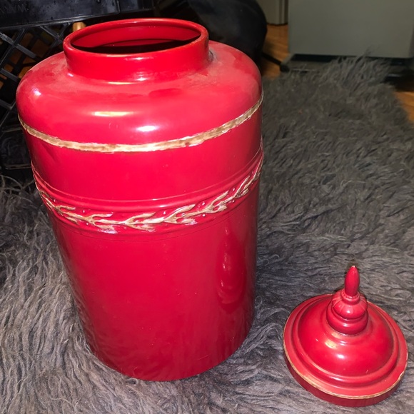 Decorative Urn Ginger Jar Red Enamel (Homegoods) - Picture 2 of 5